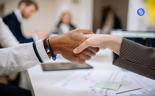 Portada Salesforce mejora MuleSoft con nuevas capacidades con IA