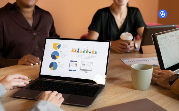 Portada Mejores CRM para WhatsApp: qué son y cómo funcionan